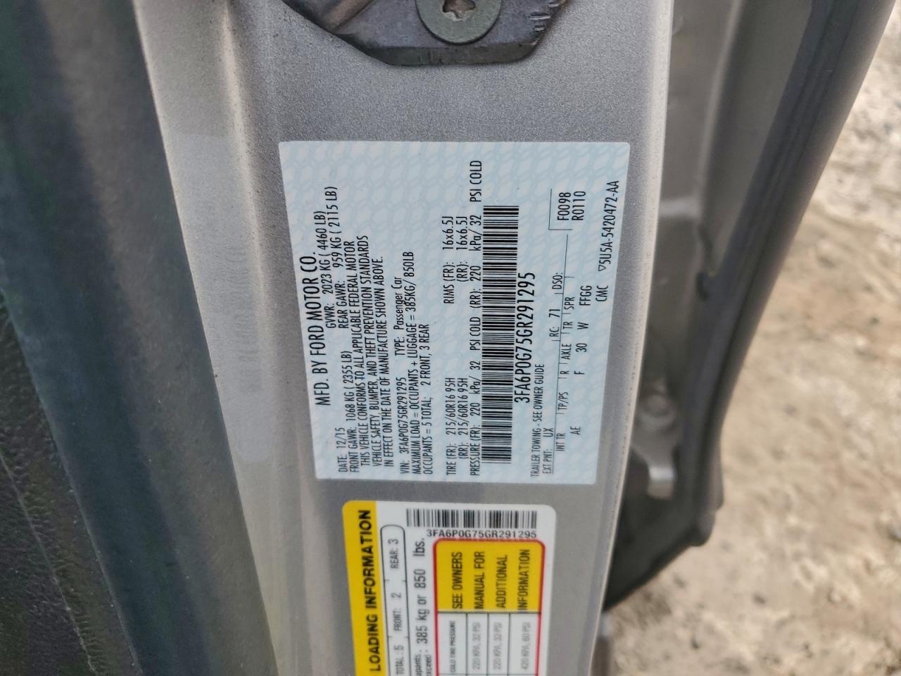 2016 FORD FUSION S photo 12