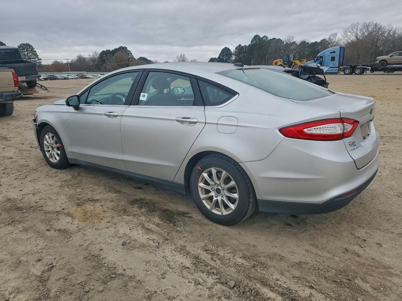 2016 FORD FUSION S photo 2