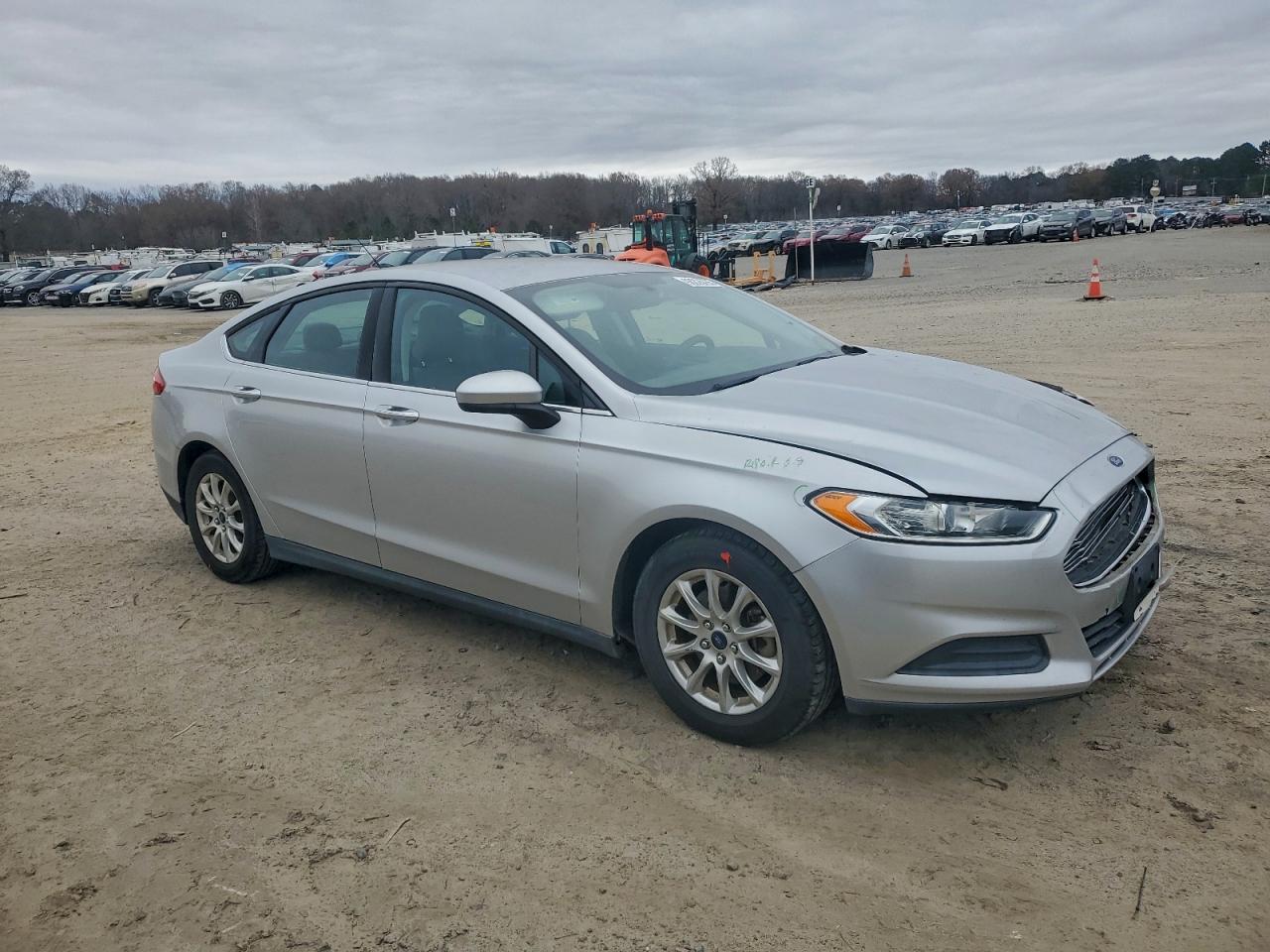 2016 FORD FUSION S photo 4