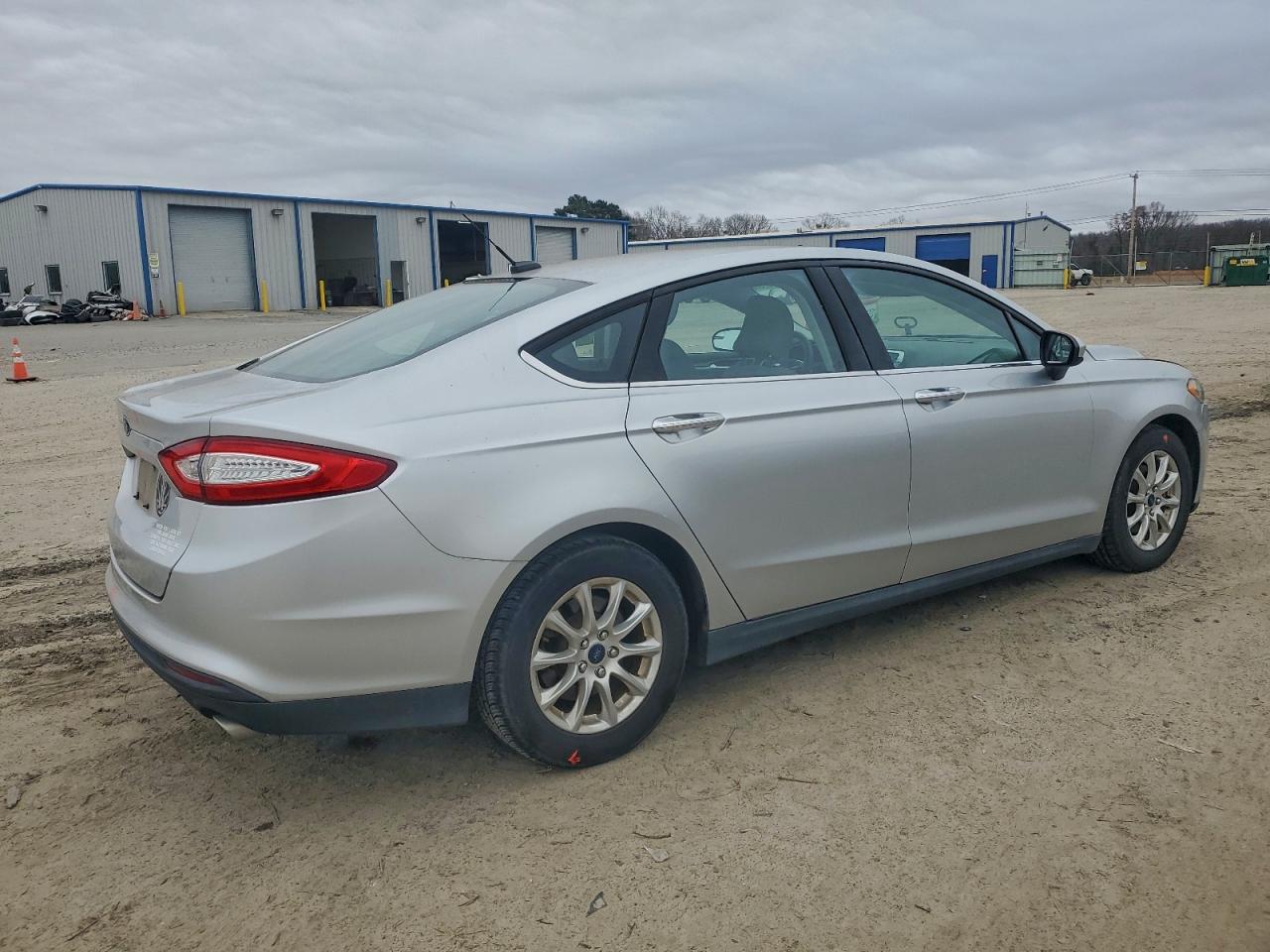 2016 FORD FUSION S photo 3