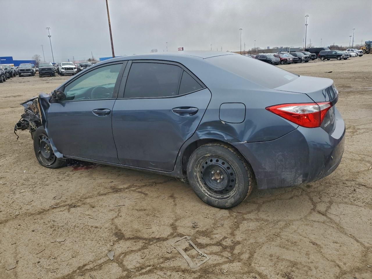 2014 TOYOTA COROLLA L photo 2