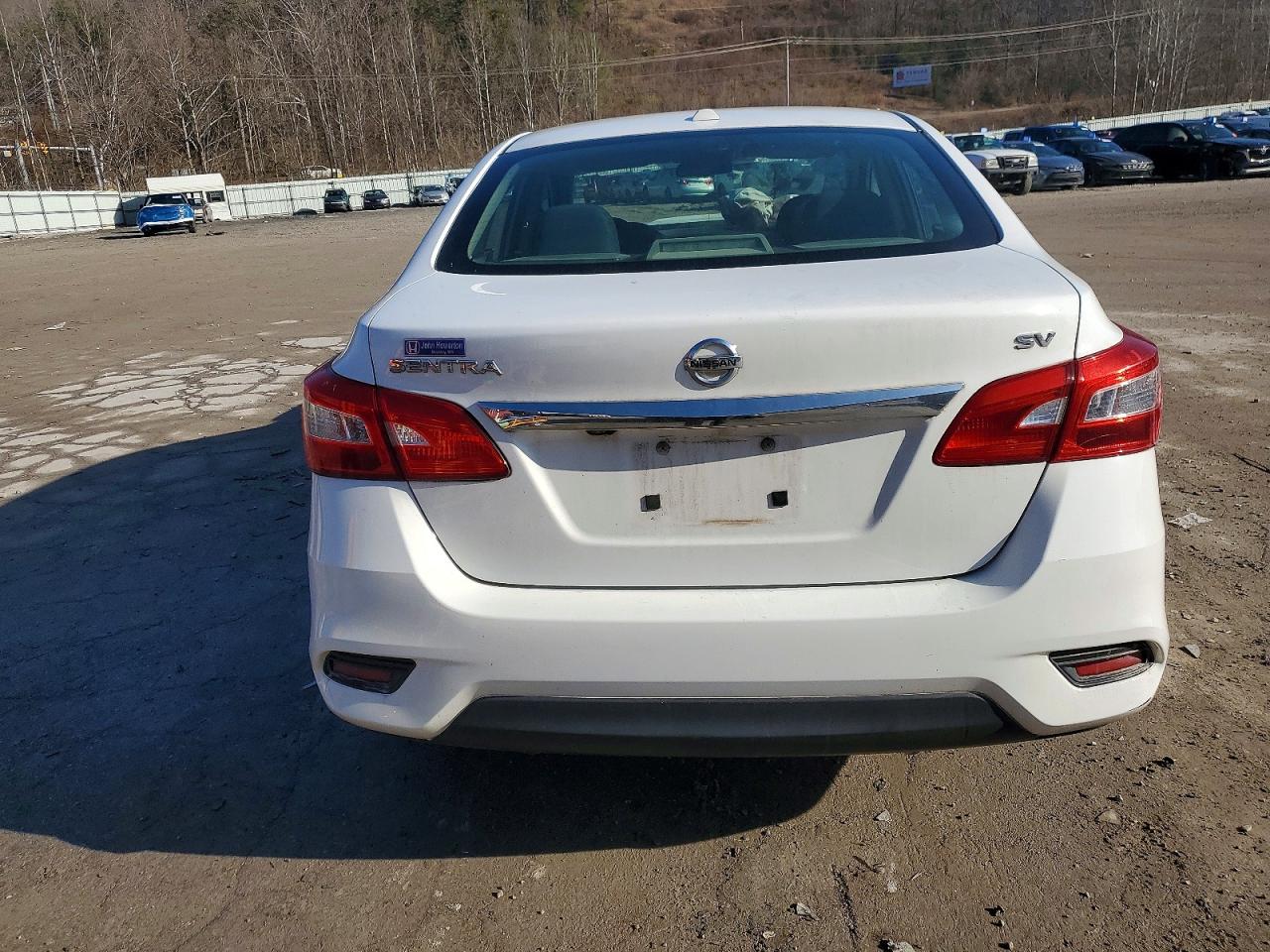 2019 NISSAN SENTRA S photo 6