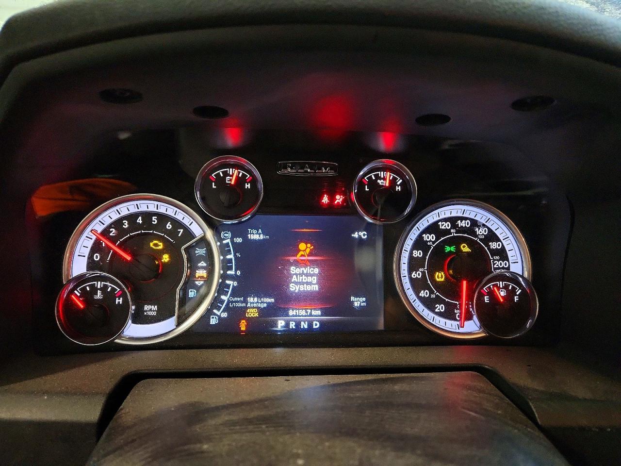 2021 RAM 1500 CLASSIC SLT photo 9