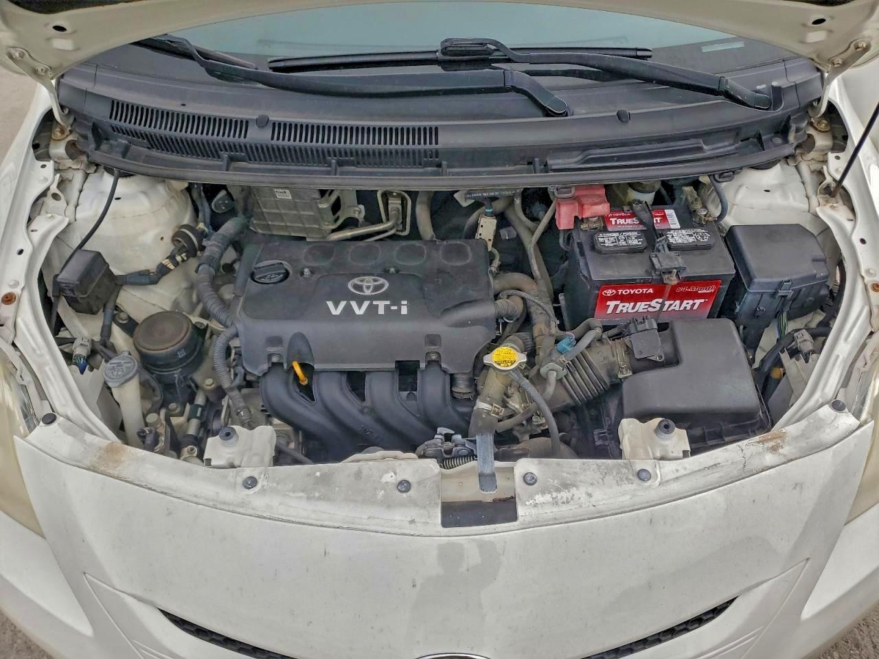 2008 TOYOTA YARIS photo 11