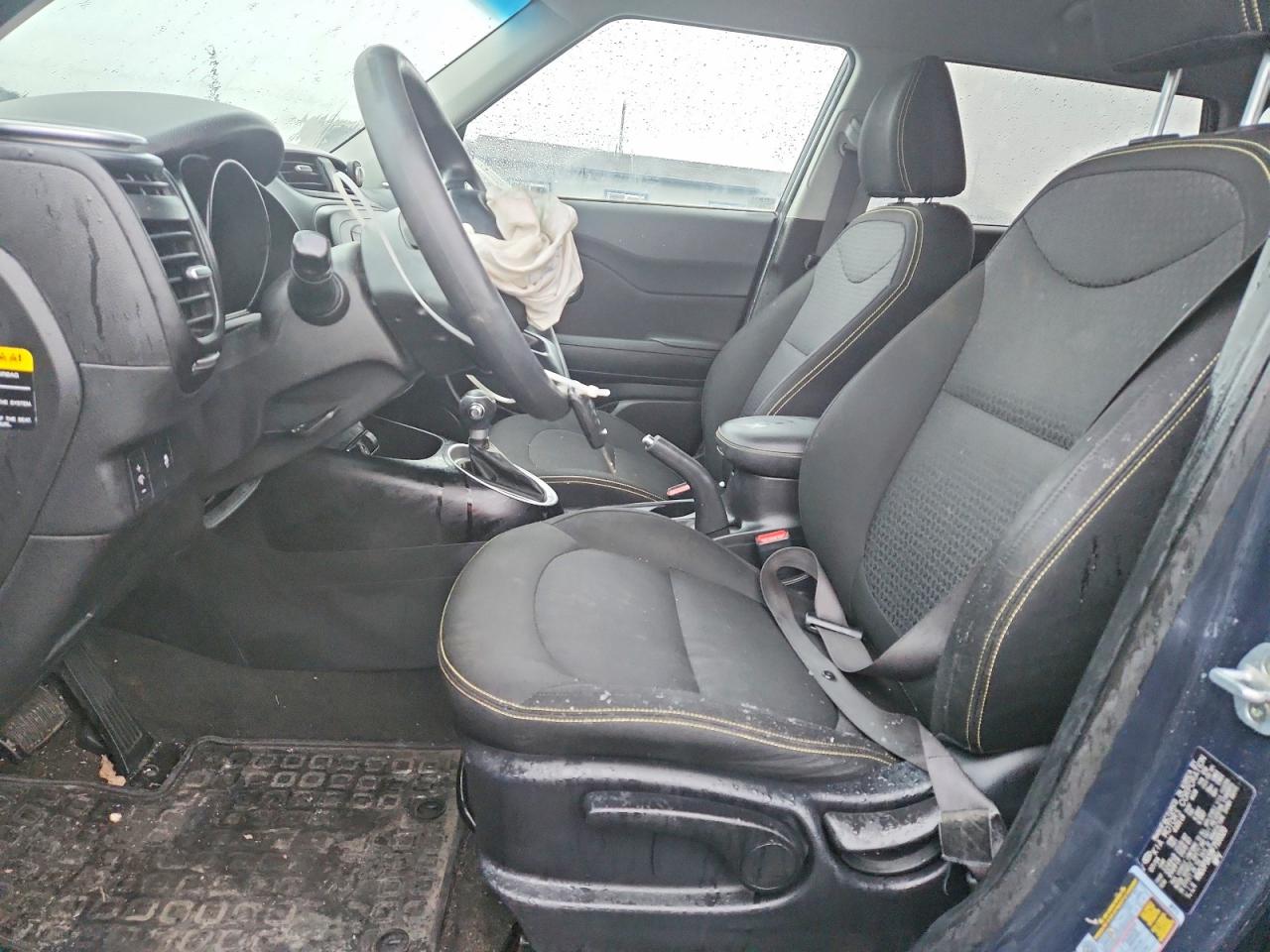 2015 KIA SOUL + photo 7