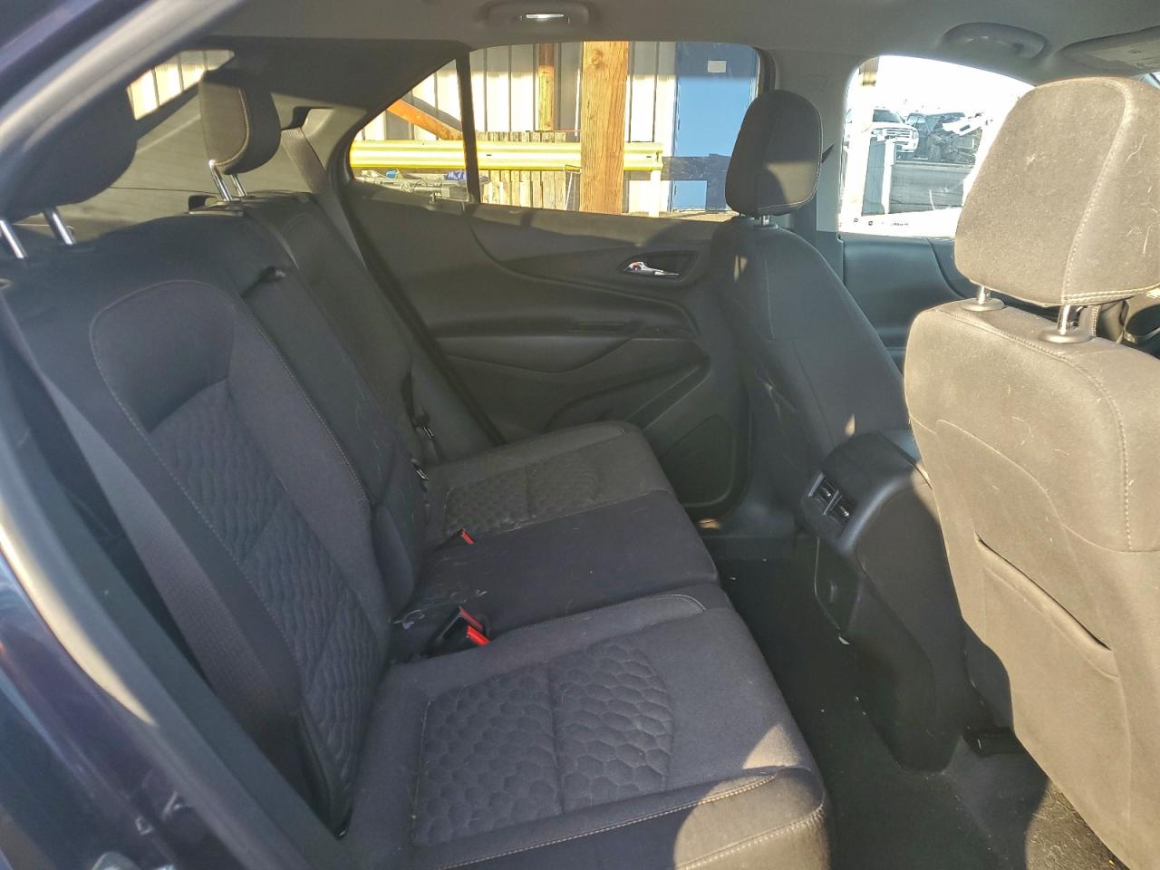 2018 CHEVROLET EQUINOX LT photo 11