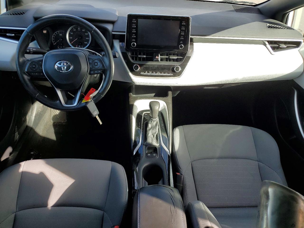 2020 TOYOTA COROLLA SE photo 8