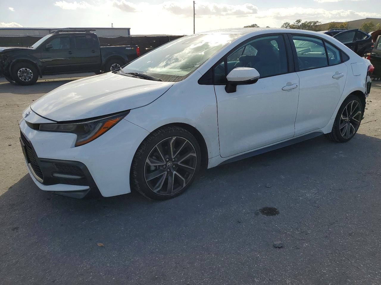 2020 TOYOTA COROLLA