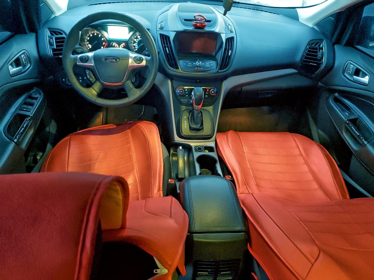 2016 FORD ESCAPE SE photo 15