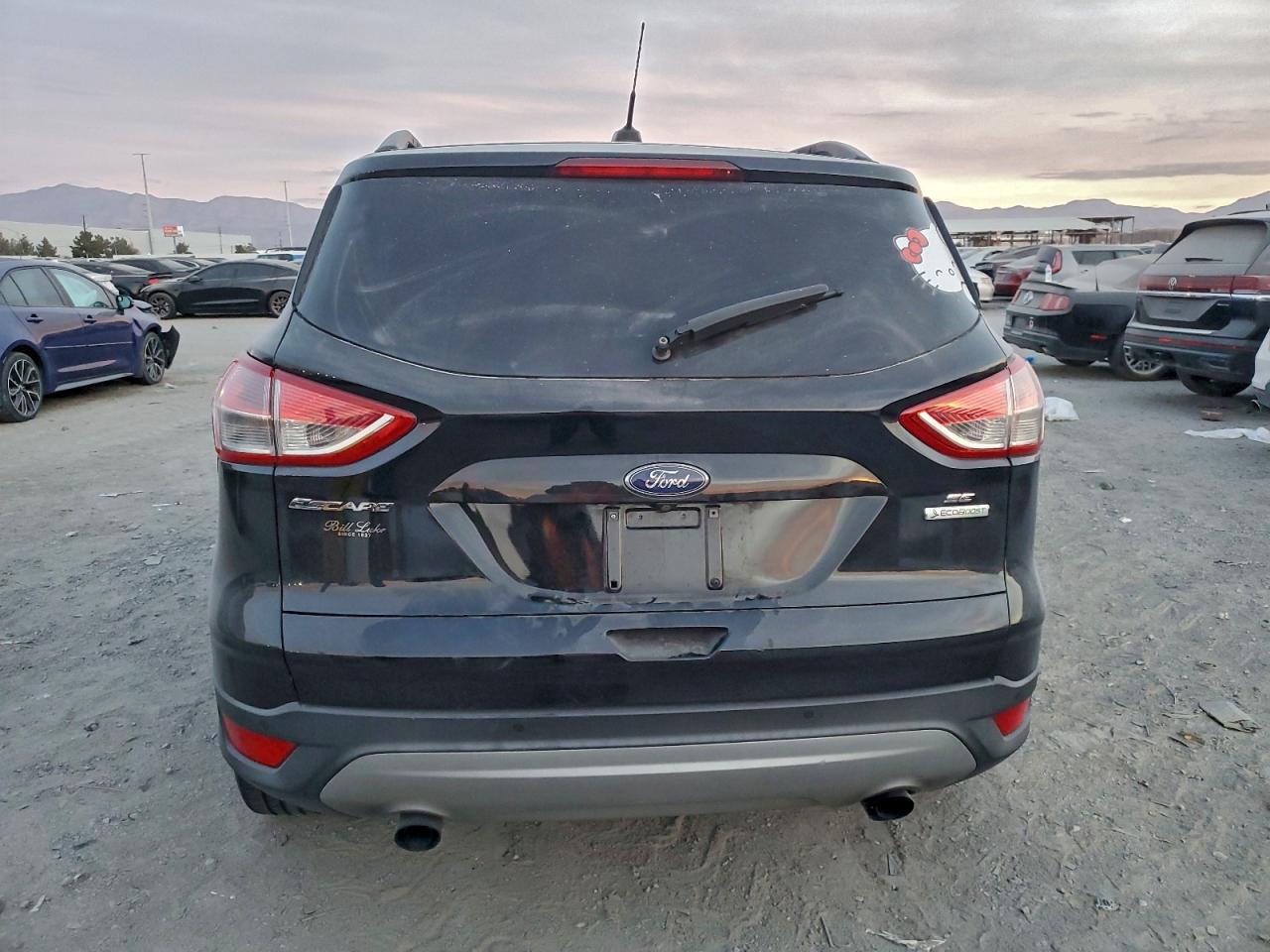 2016 FORD ESCAPE SE photo 11