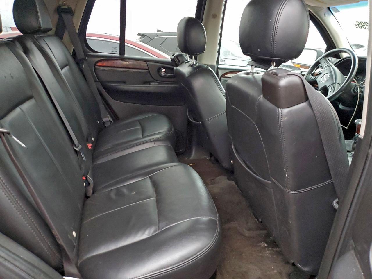 2005 GMC ENVOY photo 10