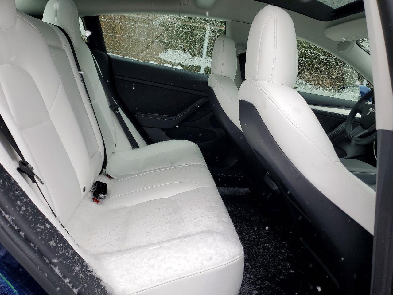 2022 TESLA MODEL 3 photo 10
