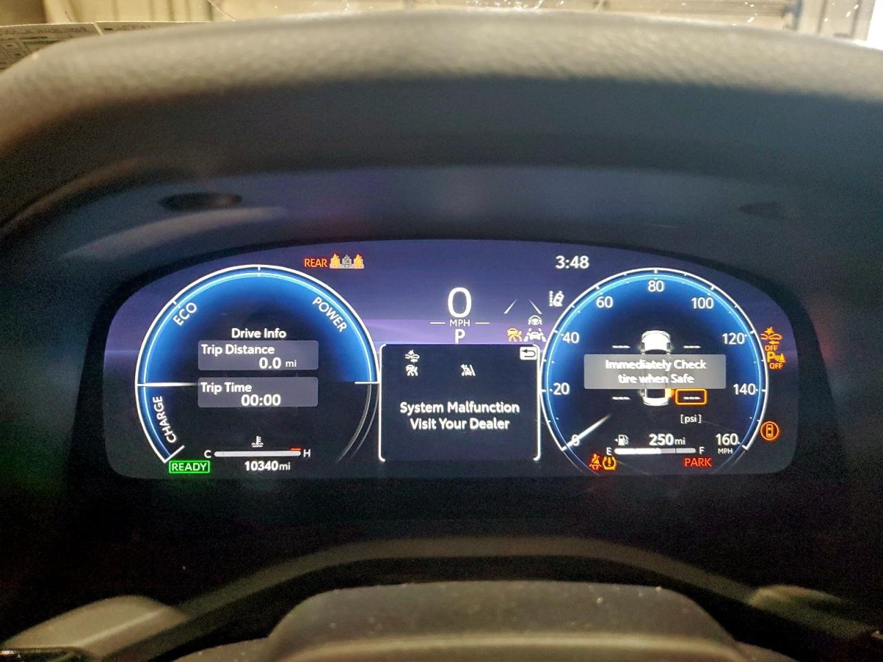2025 TOYOTA CAMRY XSE photo 9