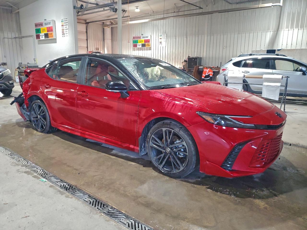 2025 TOYOTA CAMRY XSE photo 4