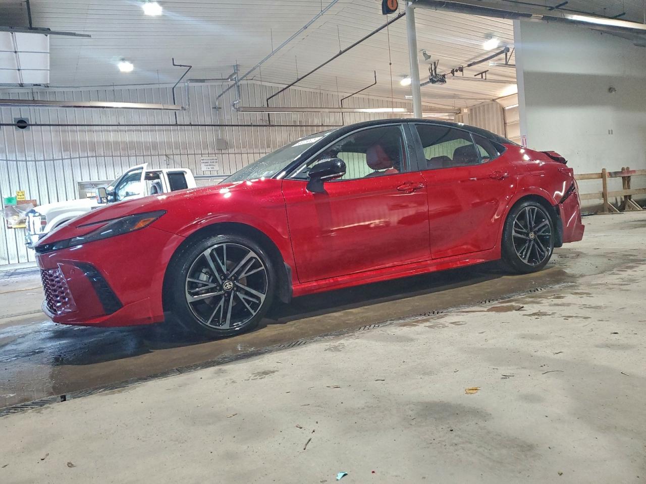 2025 TOYOTA CAMRY
