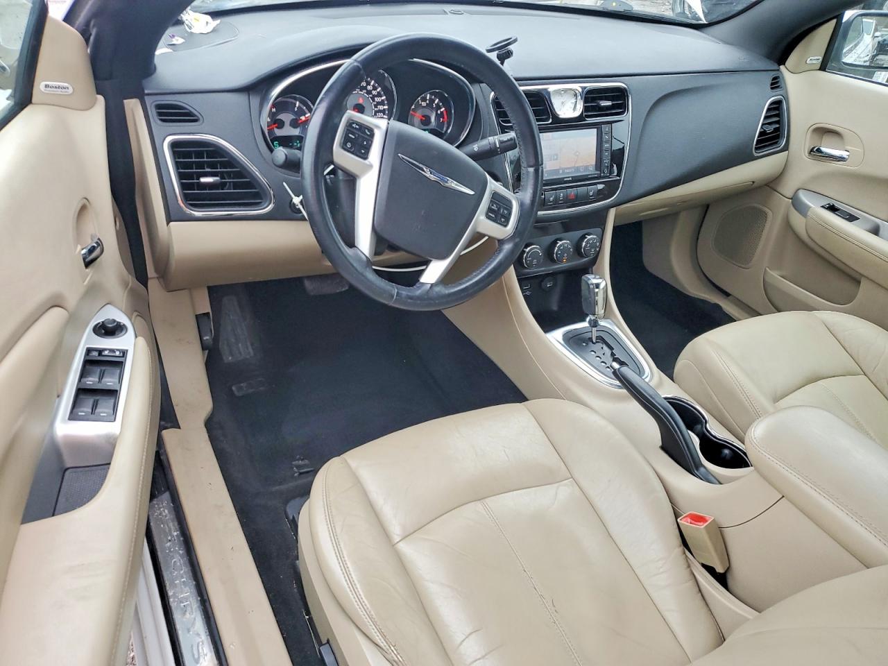 2013 CHRYSLER 200 LIMITED photo 8