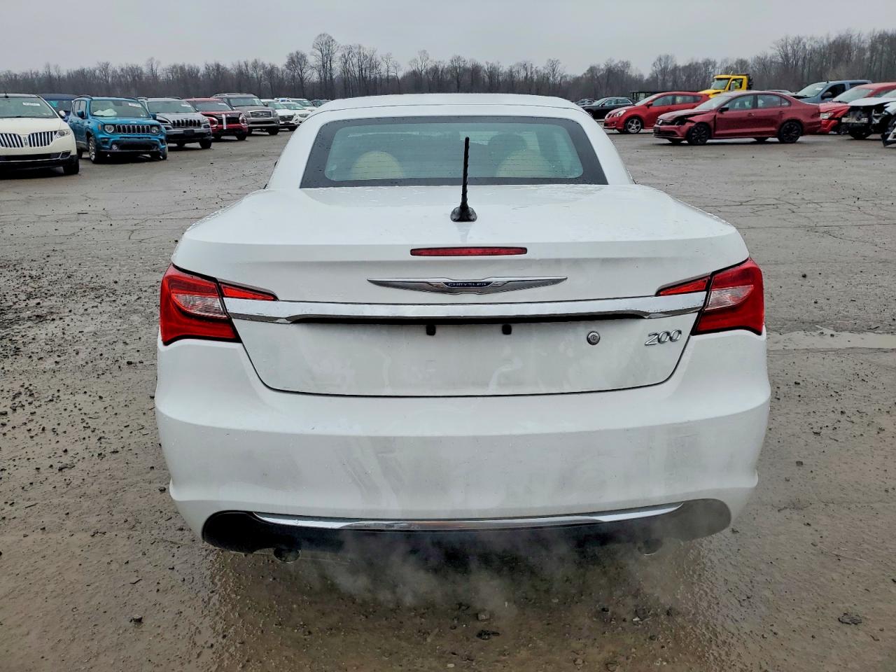 2013 CHRYSLER 200 LIMITED photo 6