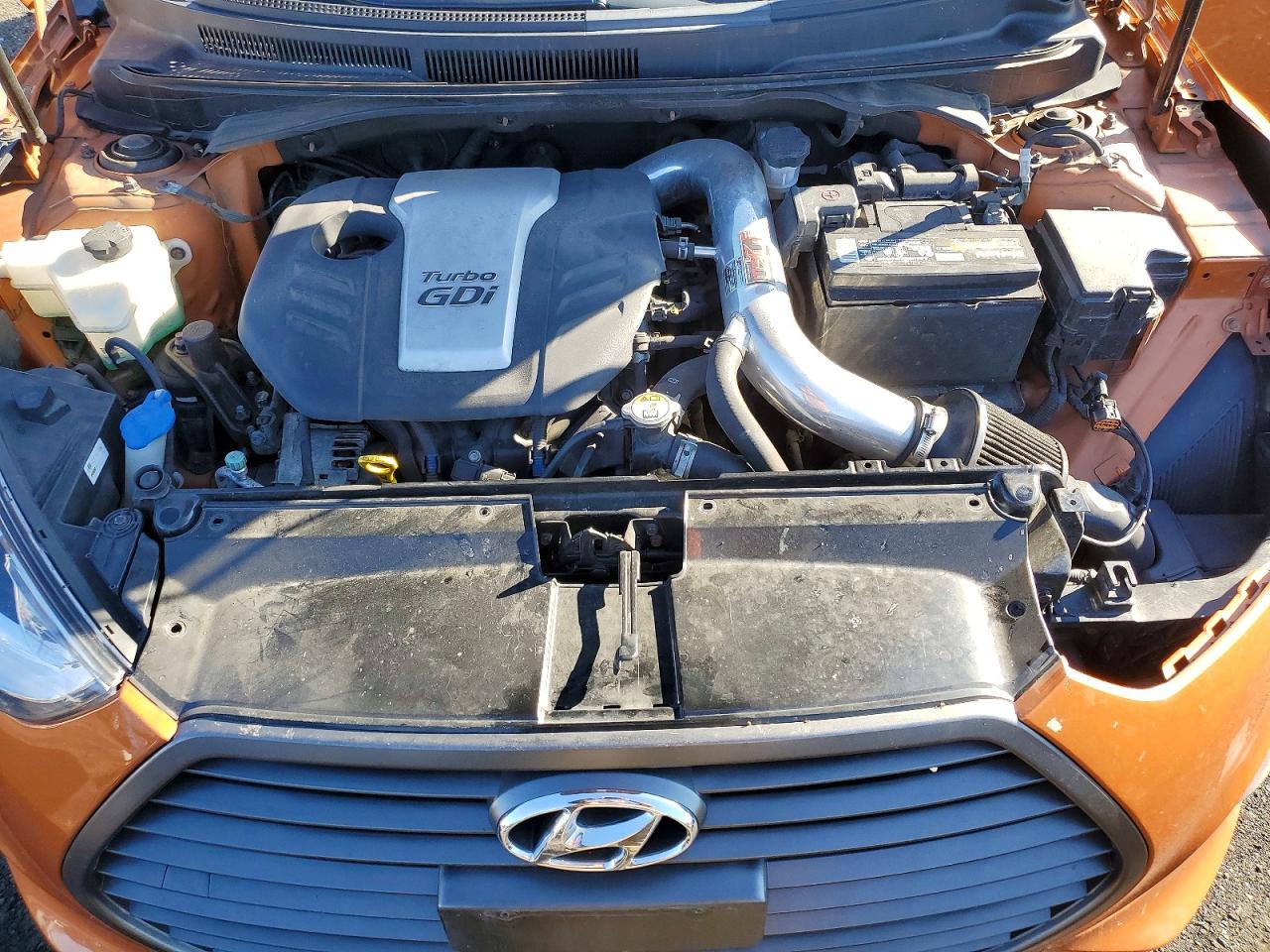 2016 HYUNDAI VELOSTER TURBO photo 11