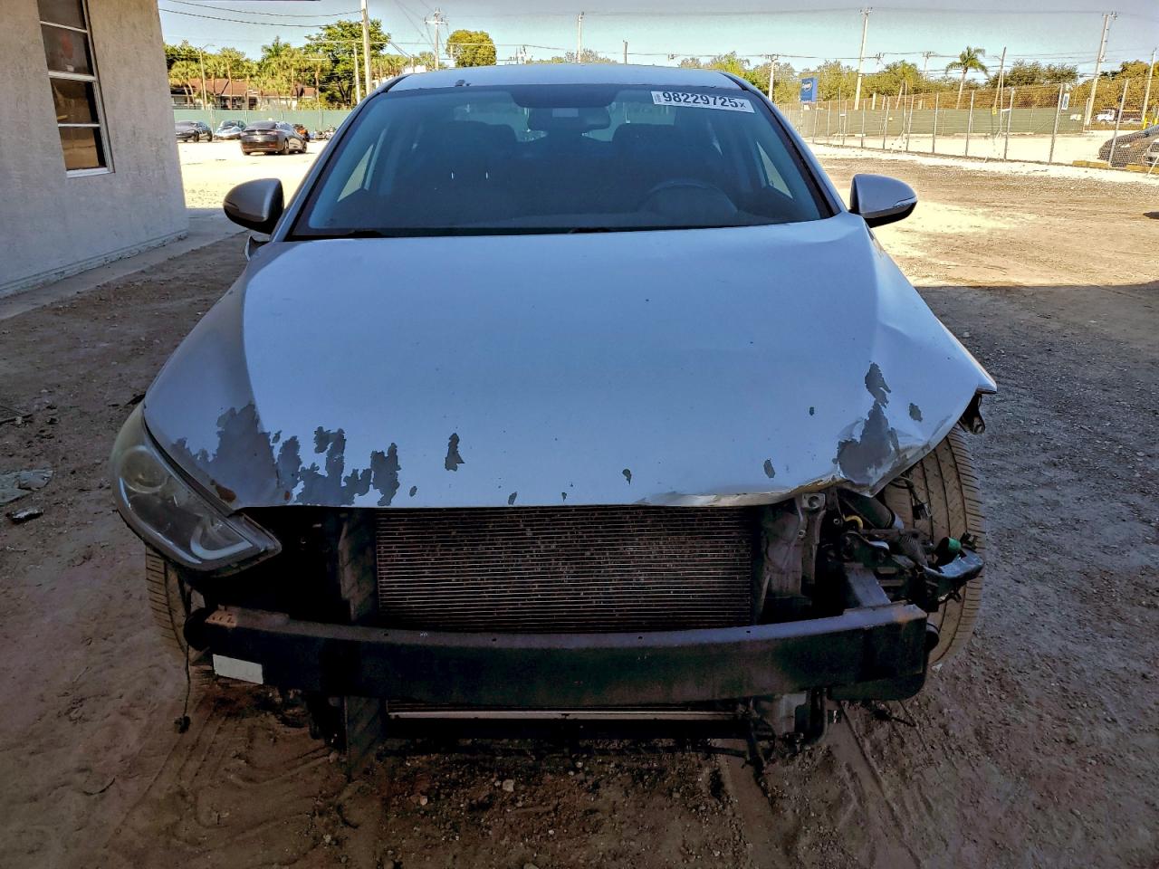 2017 HYUNDAI ELANTRA SE photo 5