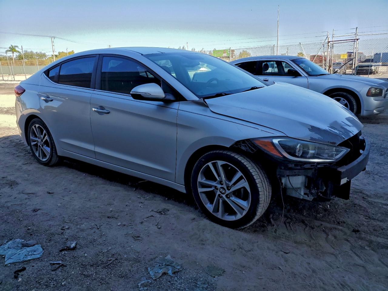 2017 HYUNDAI ELANTRA SE photo 4