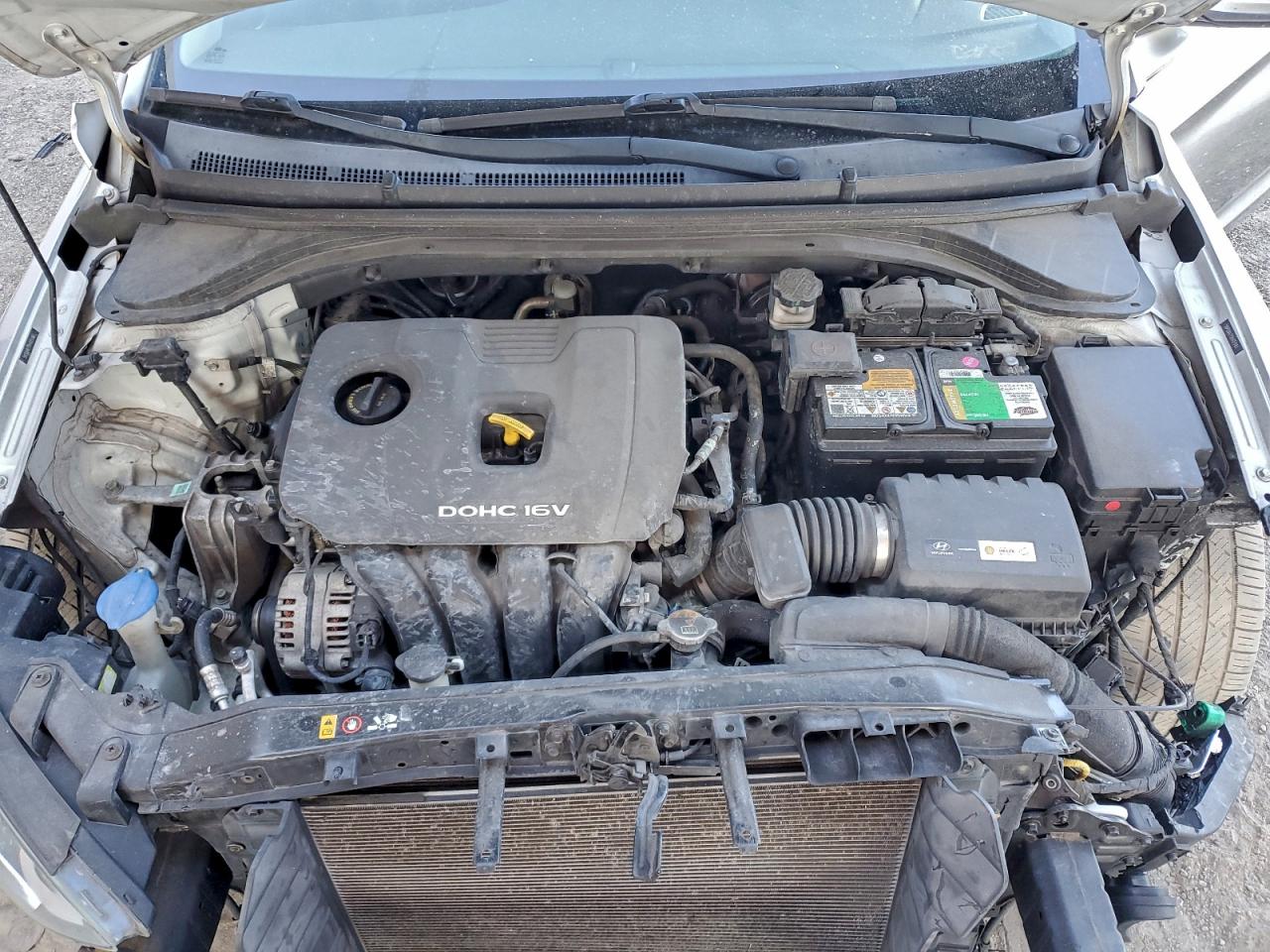 2017 HYUNDAI ELANTRA SE photo 11
