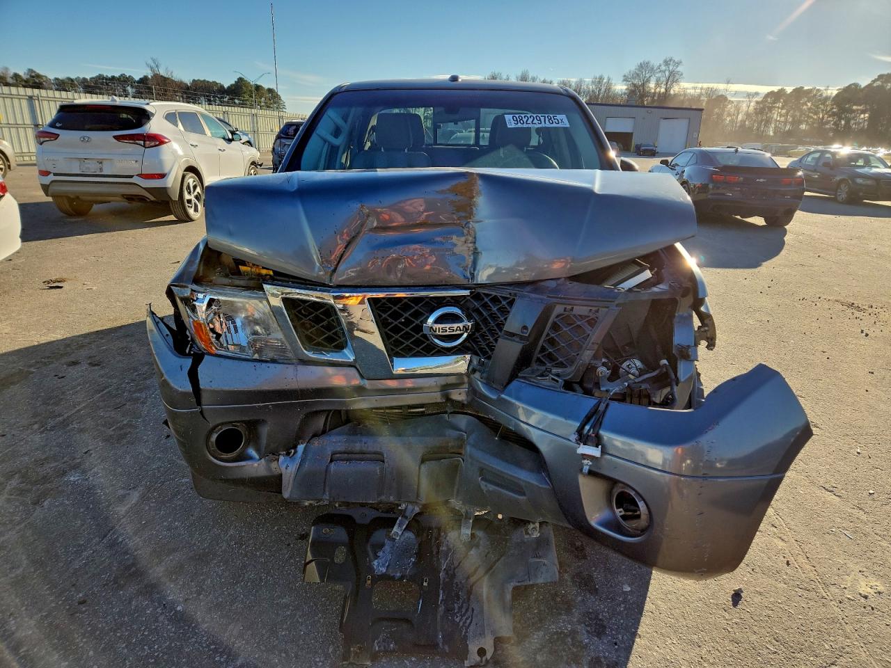 2018 NISSAN FRONTIER SV photo 5