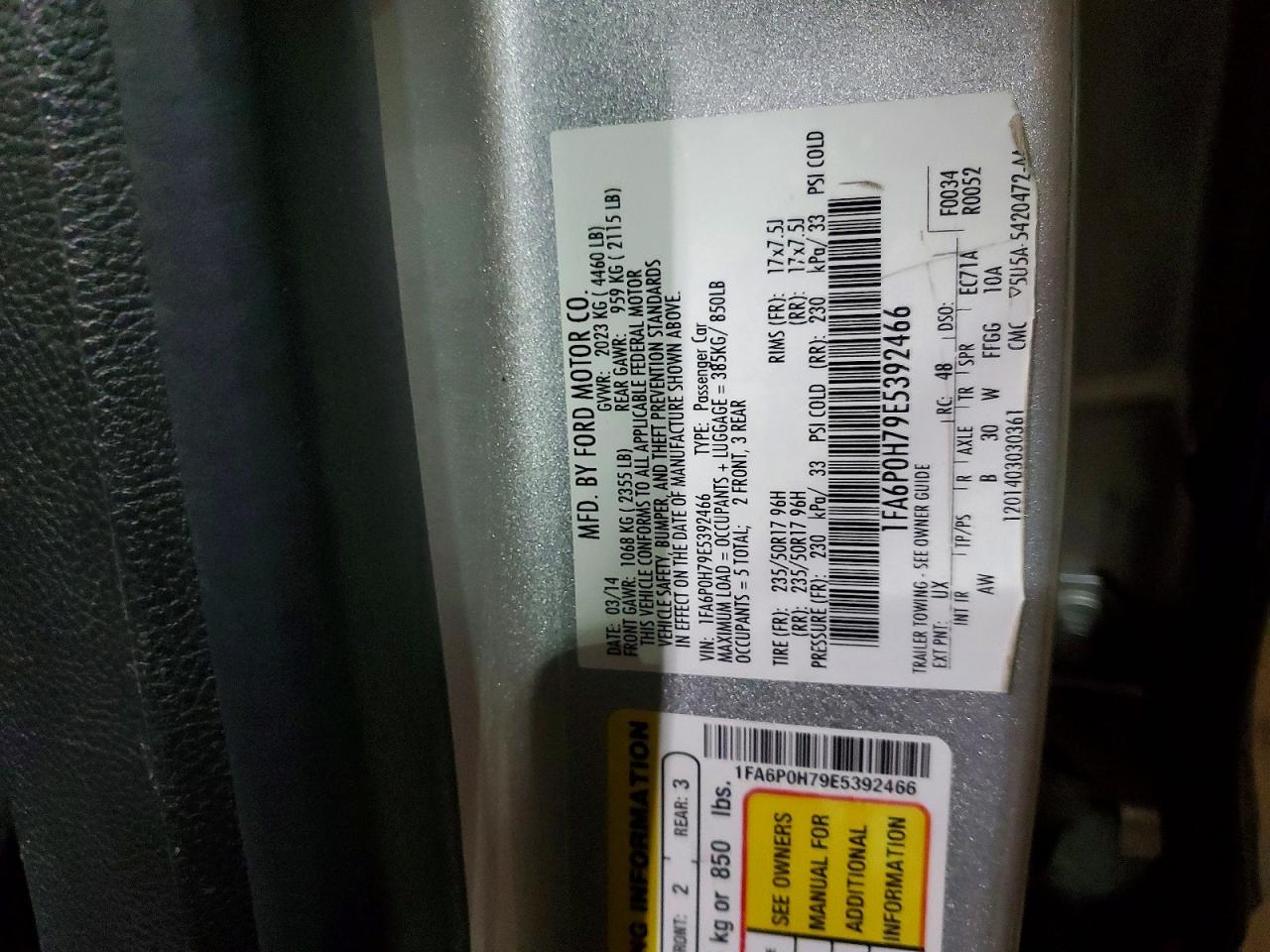 2014 FORD FUSION SE photo 12