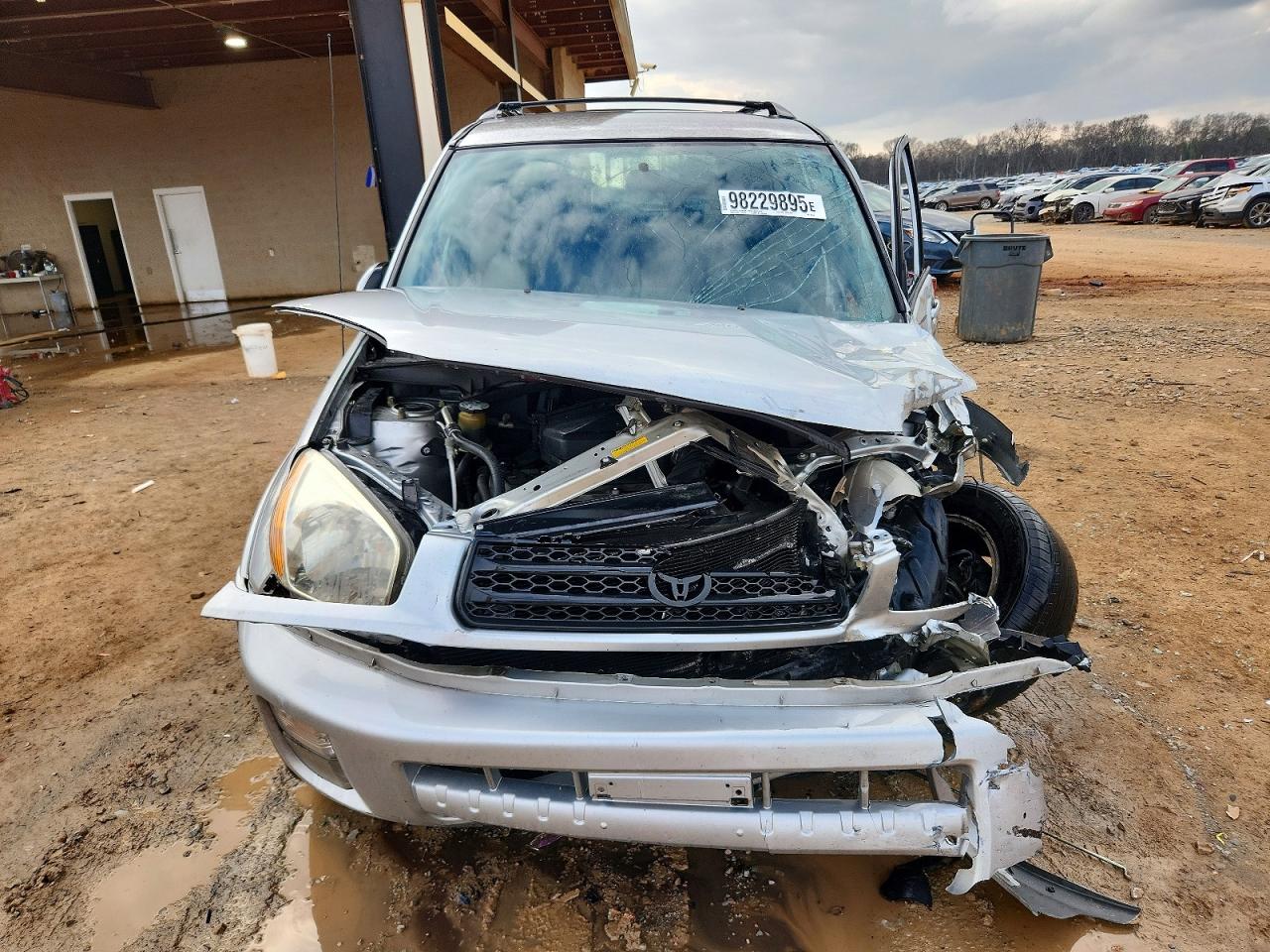 2002 TOYOTA RAV4 BASE photo 5
