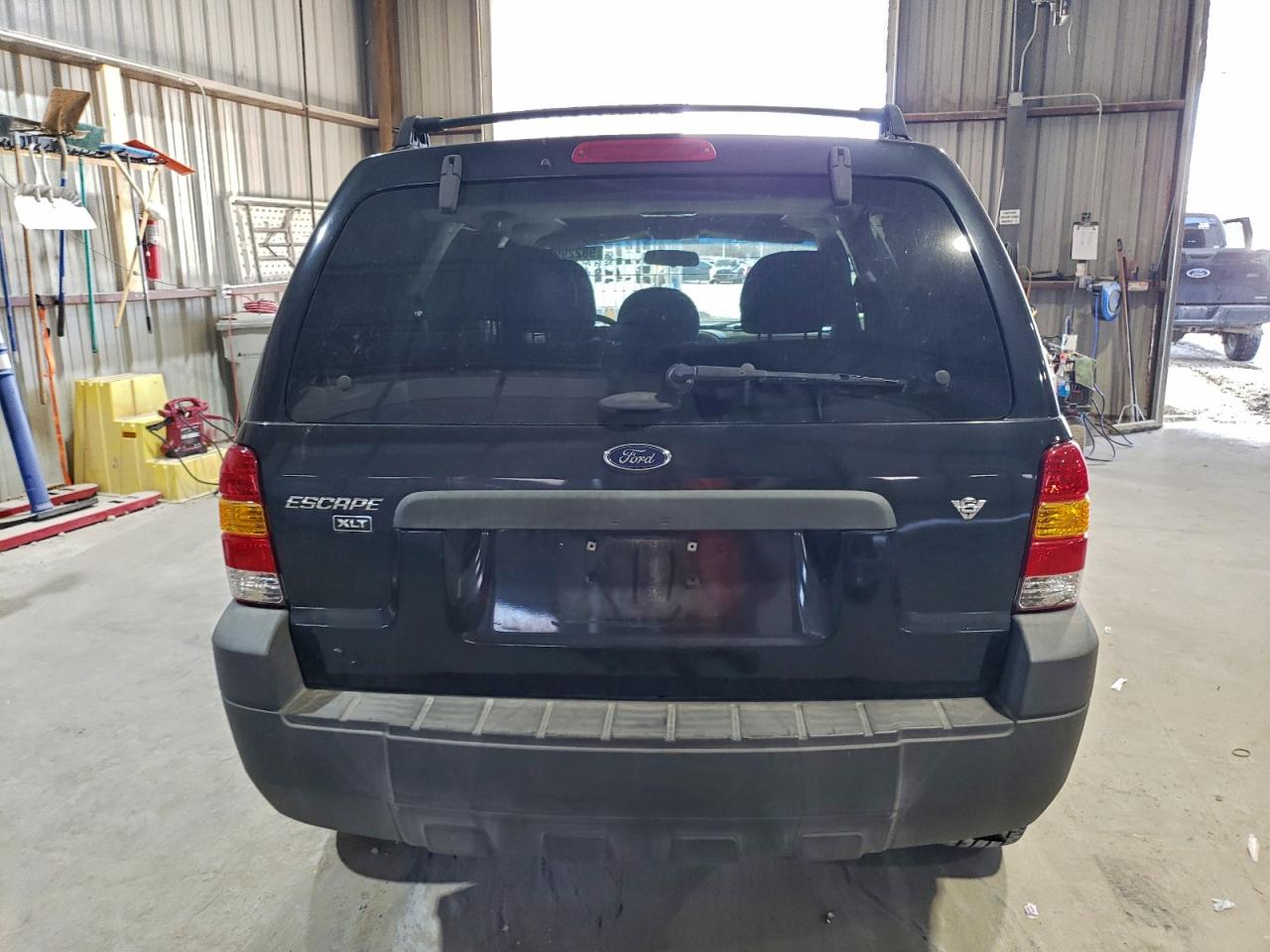 2006 FORD ESCAPE XLT photo 6