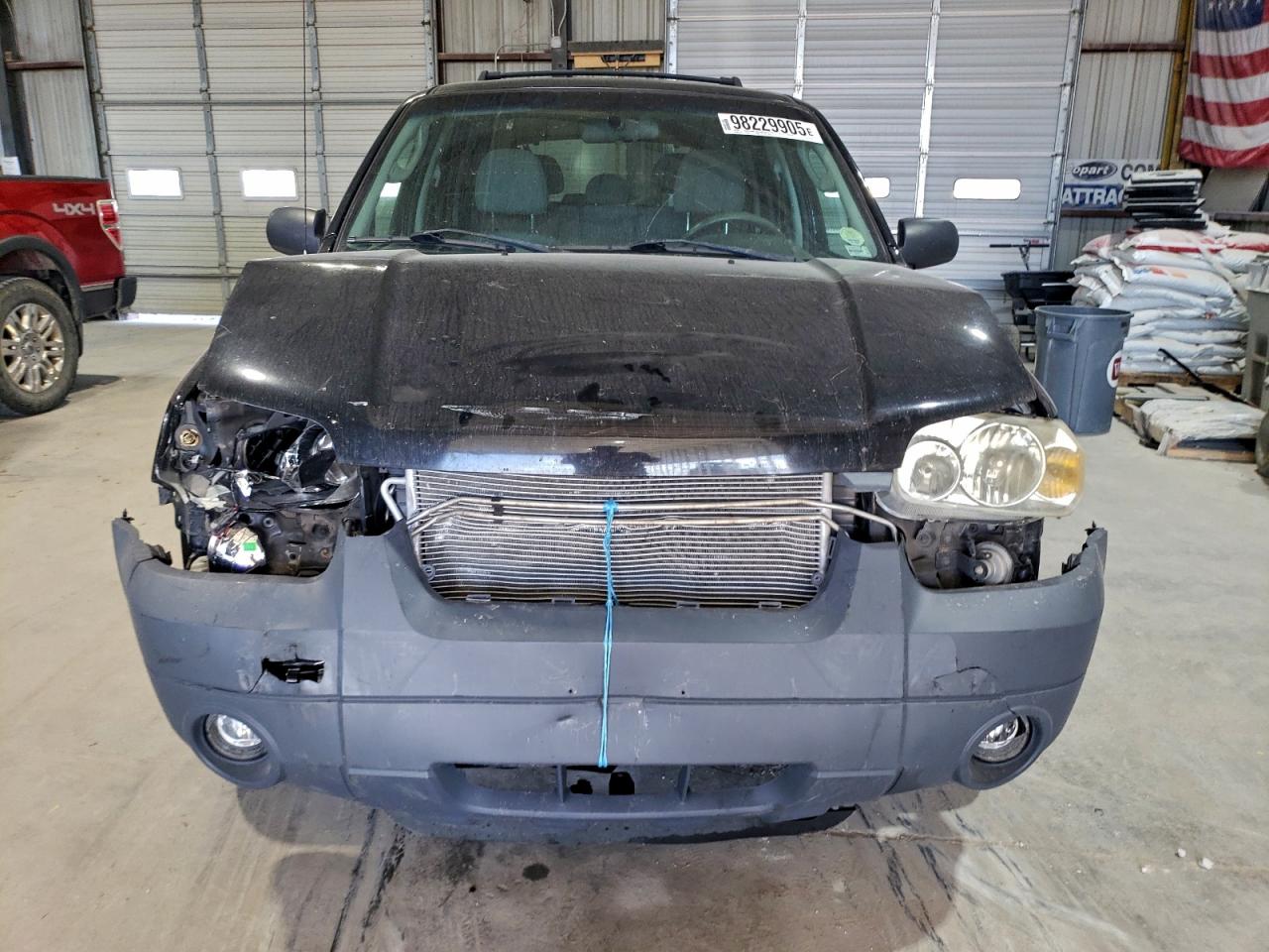 2006 FORD ESCAPE XLT photo 5