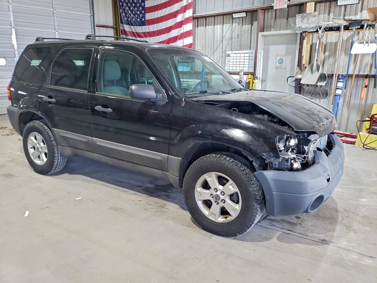2006 FORD ESCAPE XLT photo 4