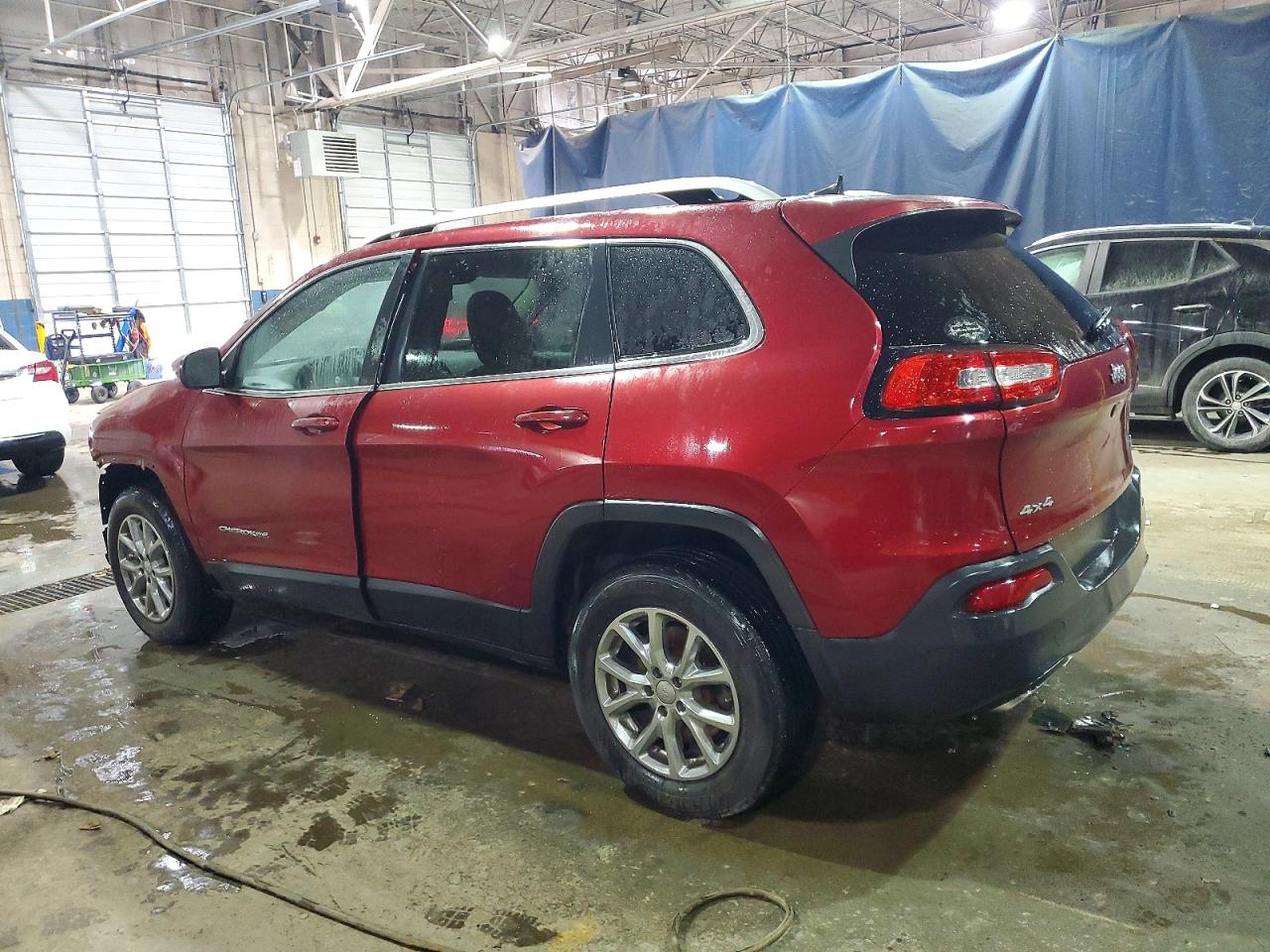 2016 JEEP CHEROKEE LATITUDE photo 2