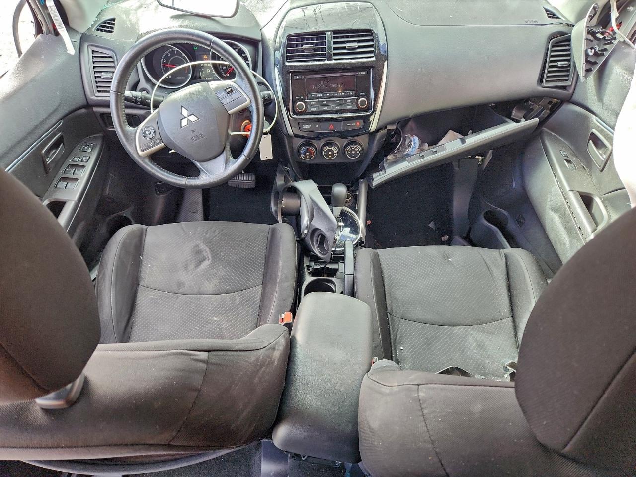 2014 MITSUBISHI OUTLANDER SPORT ES photo 8