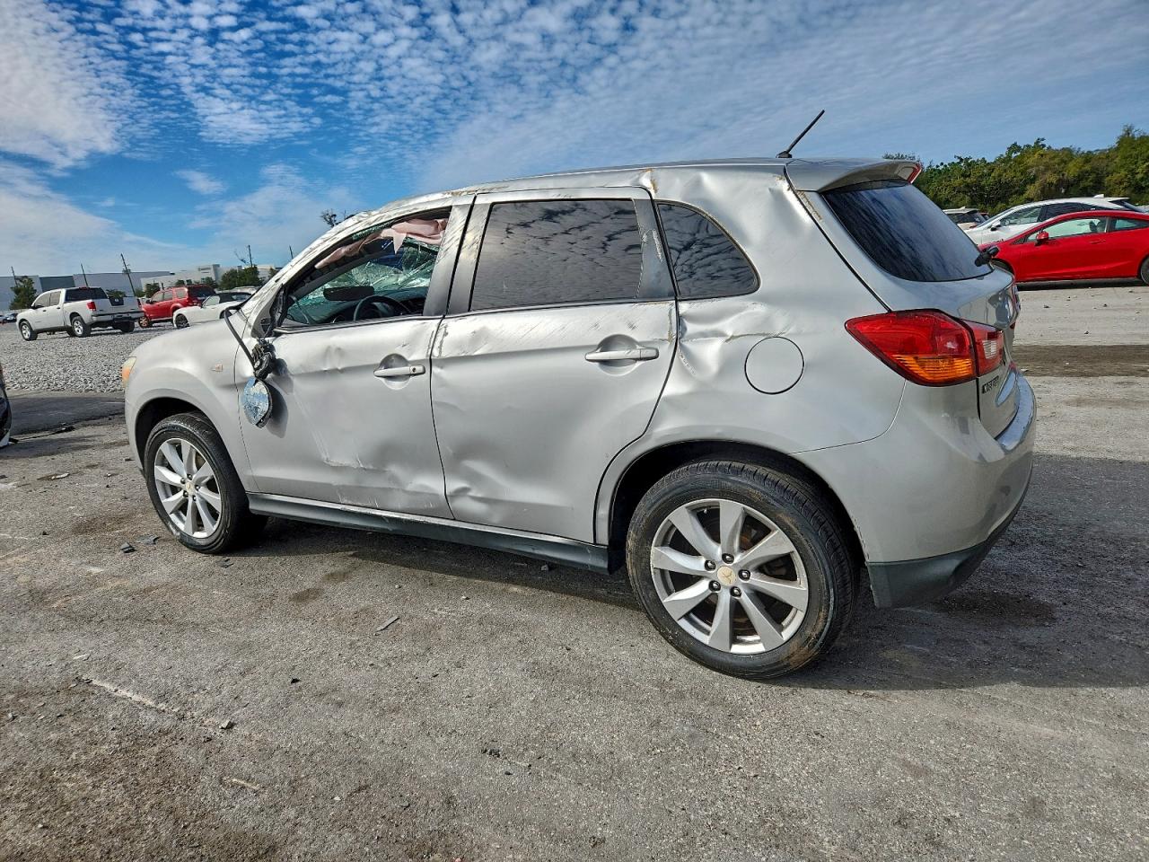 2014 MITSUBISHI OUTLANDER SPORT ES photo 2