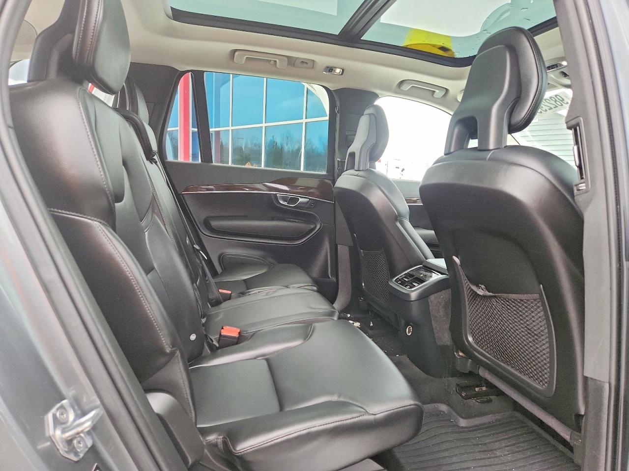 2018 VOLVO XC90 T5 photo 21