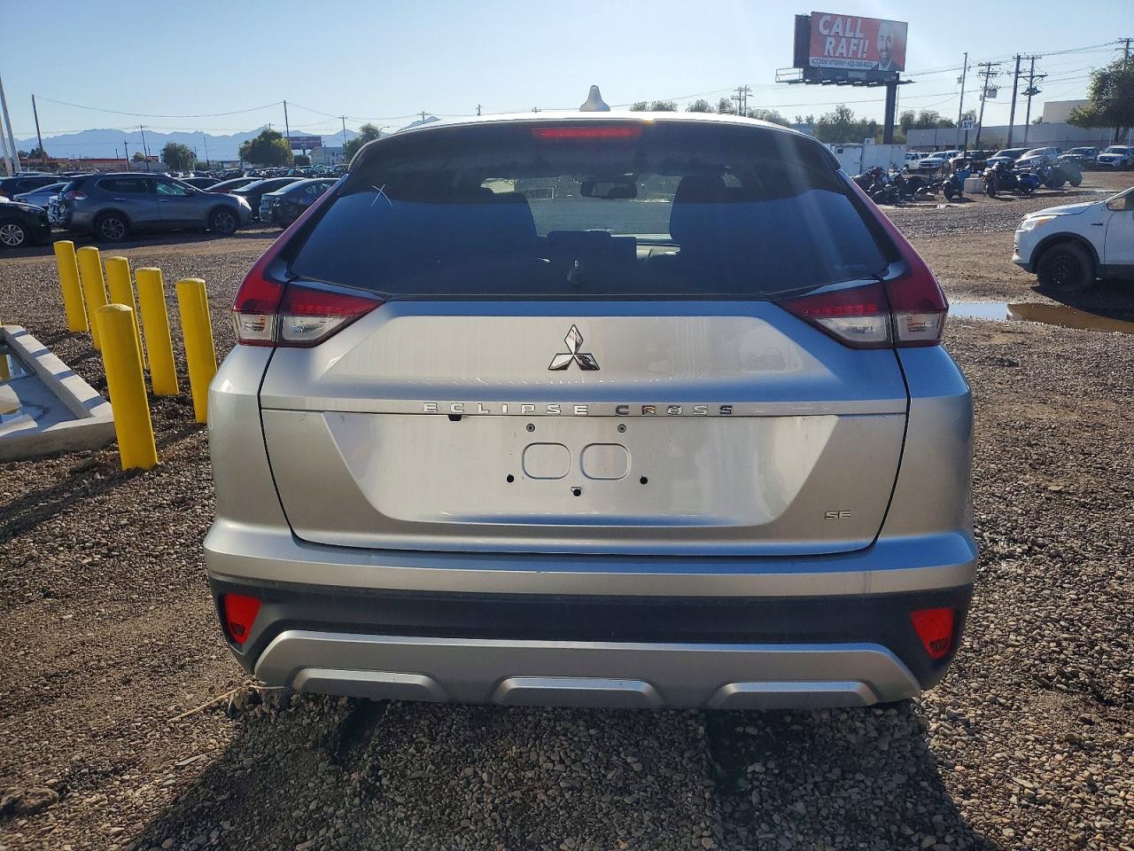 2024 MITSUBISHI ECLIPSE CROSS SE photo 6