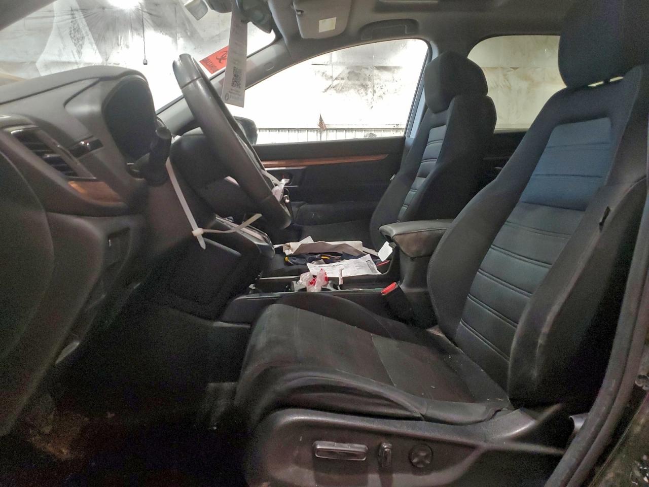 2017 HONDA CR-V EX photo 7