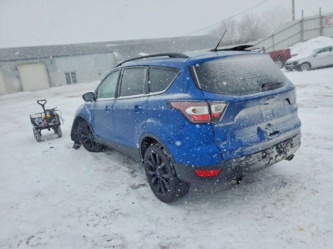 2017 FORD ESCAPE TITANIUM photo 3