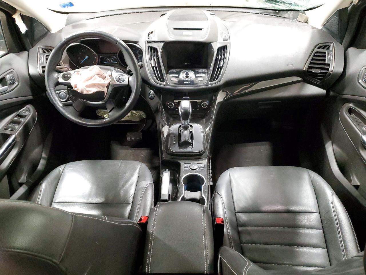 2016 FORD ESCAPE TITANIUM photo 8