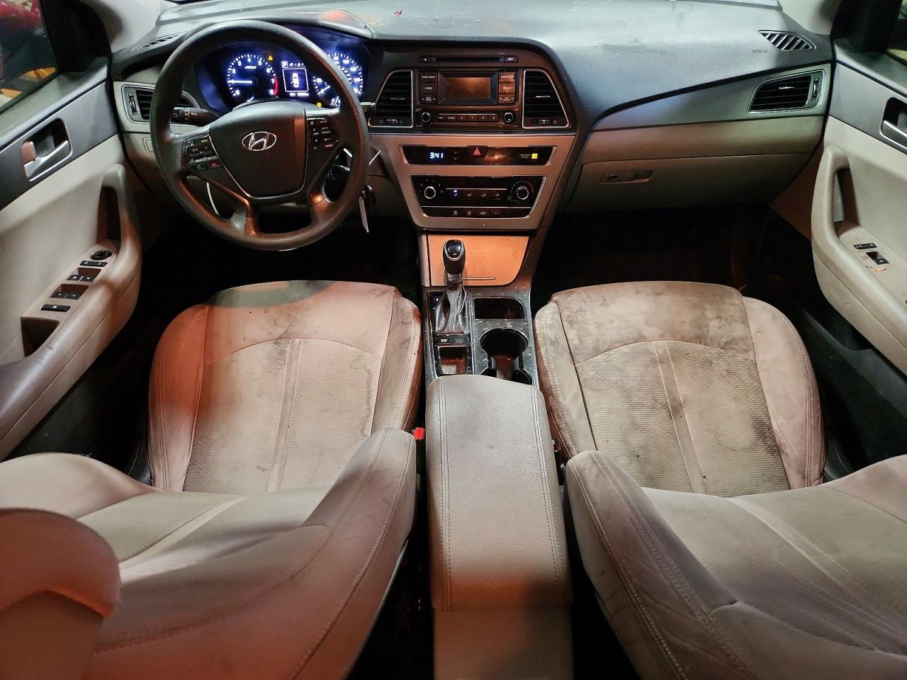 2015 HYUNDAI SONATA SE photo 22