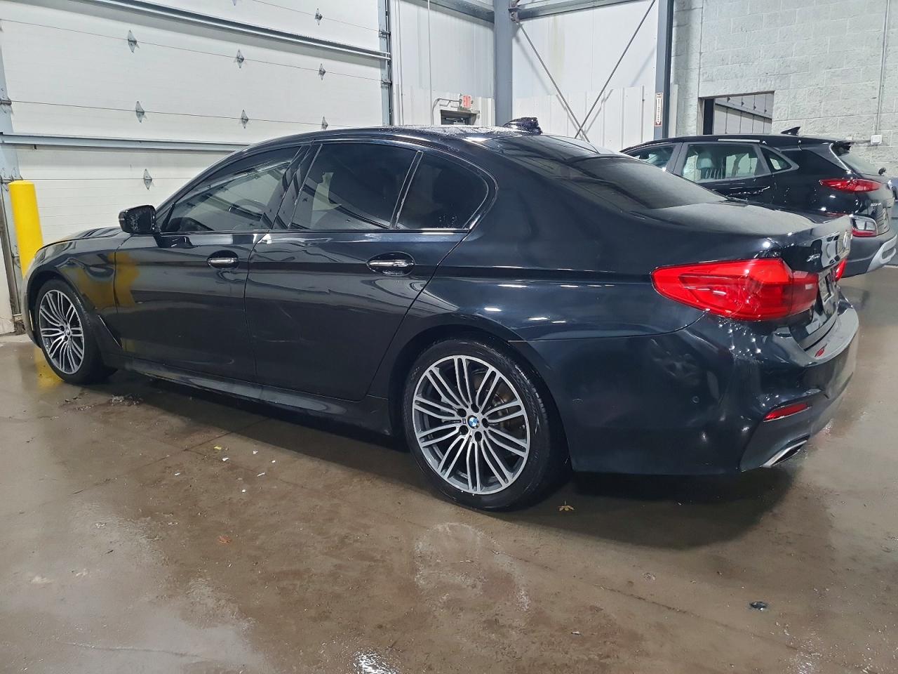2018 BMW 530 XI photo 2