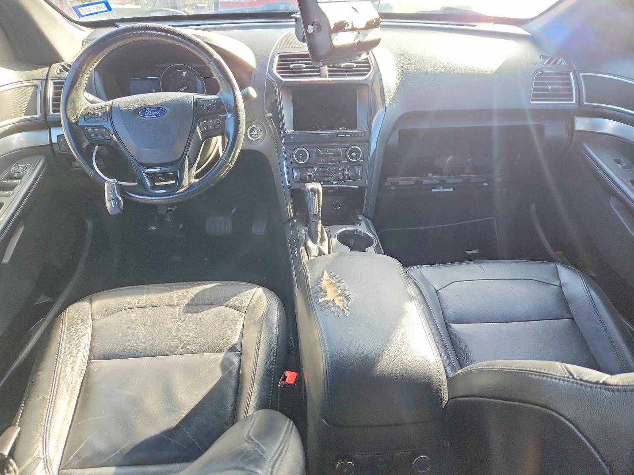 2016 FORD EXPLORER XLT photo 8