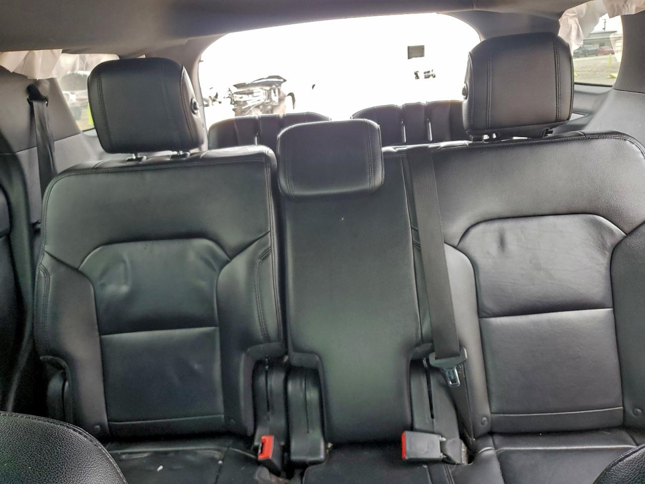 2016 FORD EXPLORER XLT photo 10