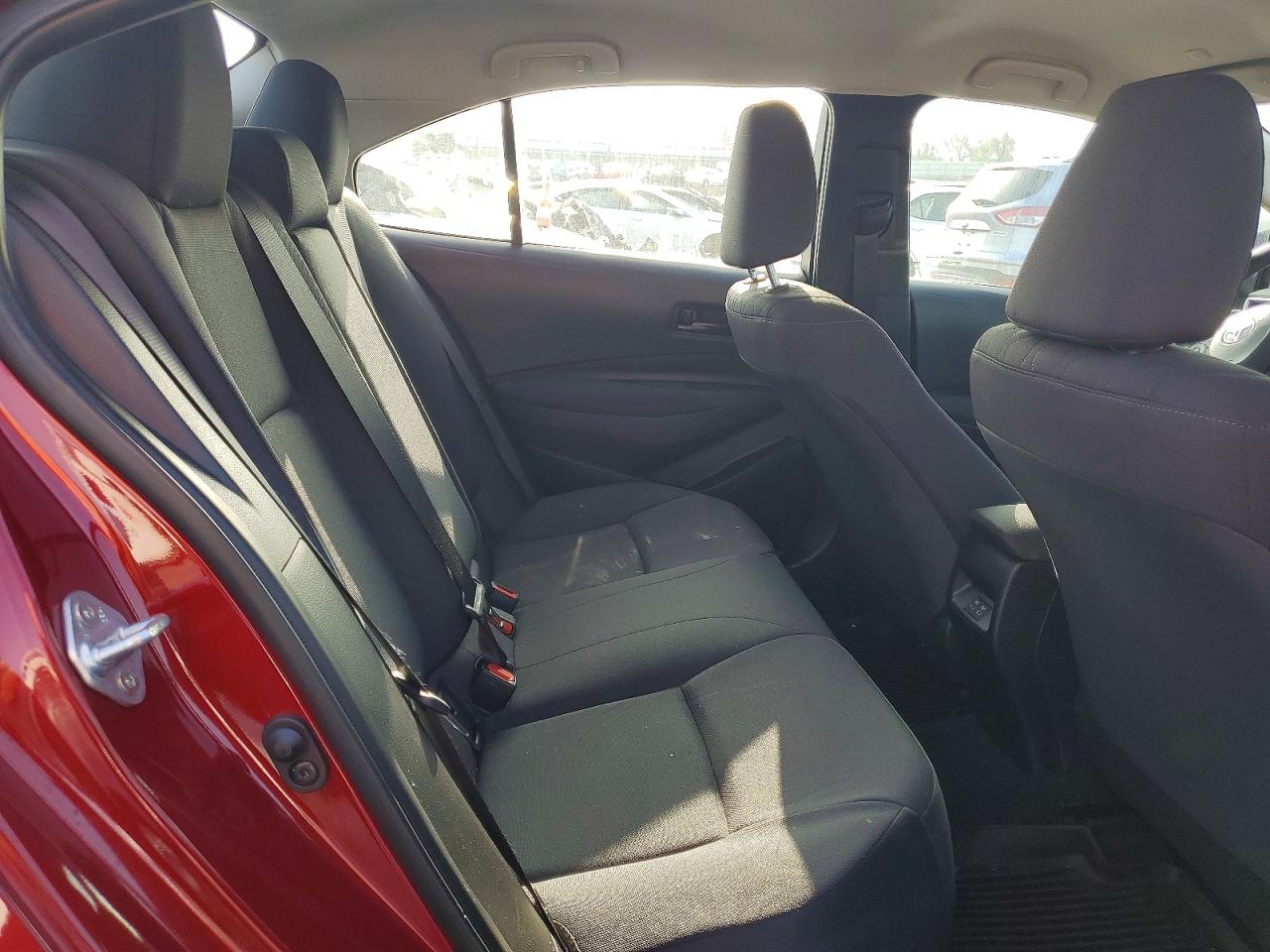 2024 TOYOTA COROLLA LE photo 19