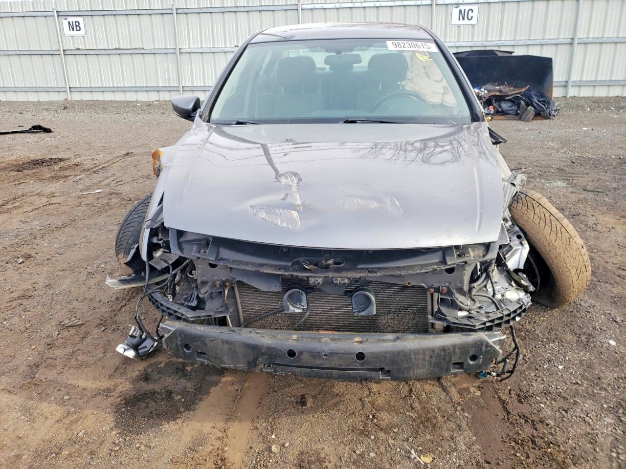 2011 HONDA ACCORD LX photo 5