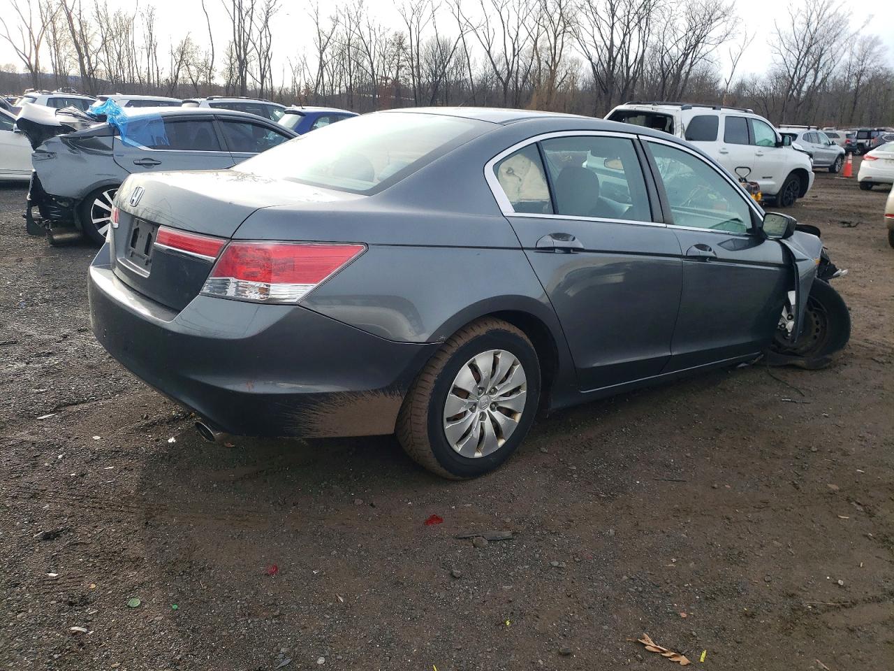 2011 HONDA ACCORD LX photo 3