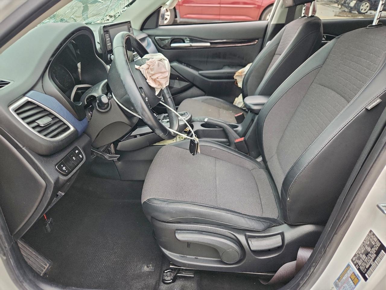 2021 KIA SELTOS S photo 7