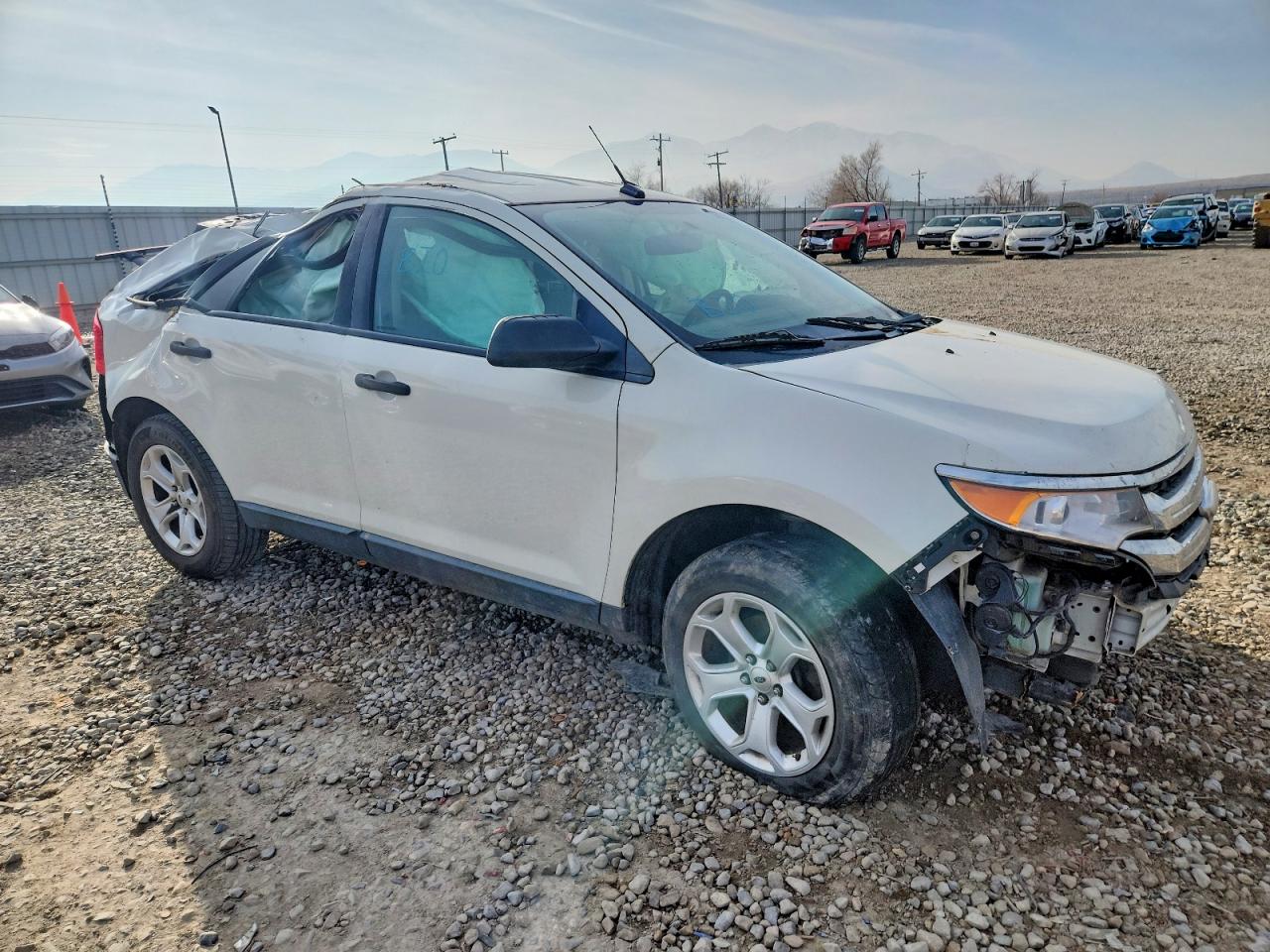 2013 FORD EDGE SE photo 4