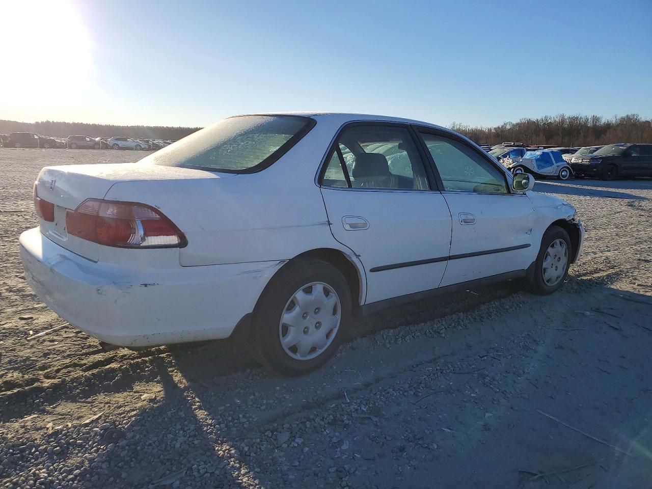 1999 HONDA ACCORD LX photo 3