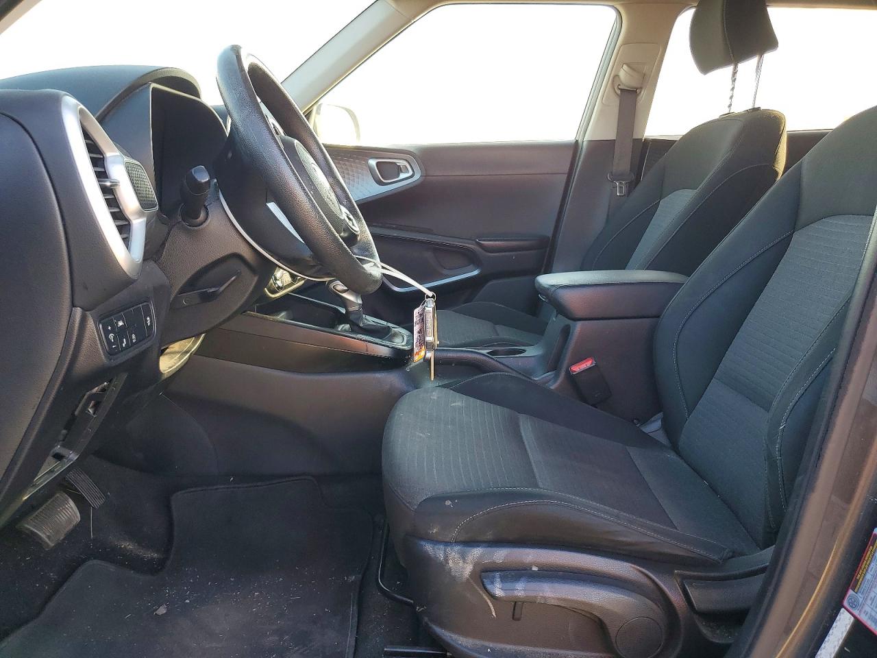 2020 KIA SOUL LX photo 7